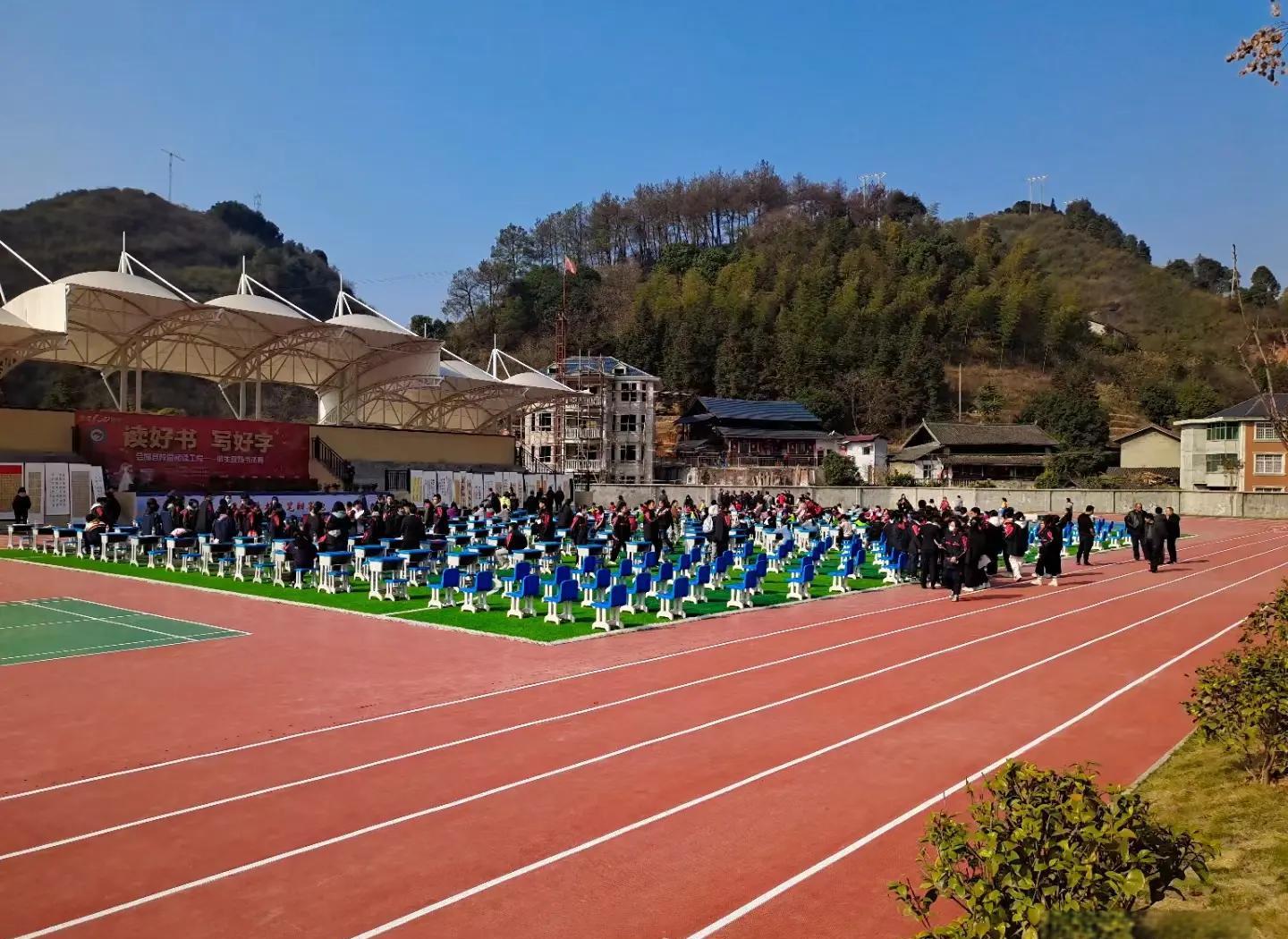 泰州市硅PU塑胶篮球场 - 价格